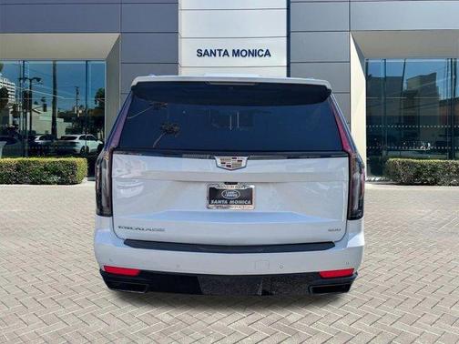 2024 Cadillac Escalade ESV Sport