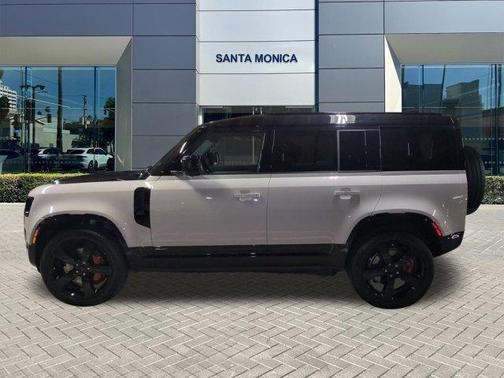 2026 Land Rover Defender 110 X