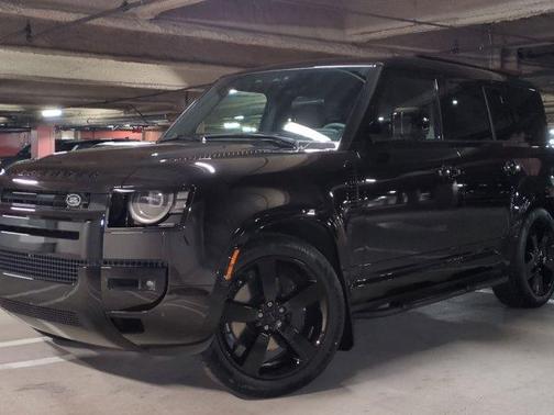 2026 Land Rover Defender P400 X-Dynamic SE