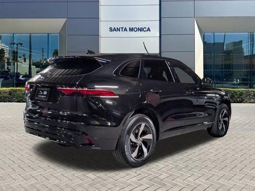 2025 Jaguar F-PACE P250 R-Dynamic S