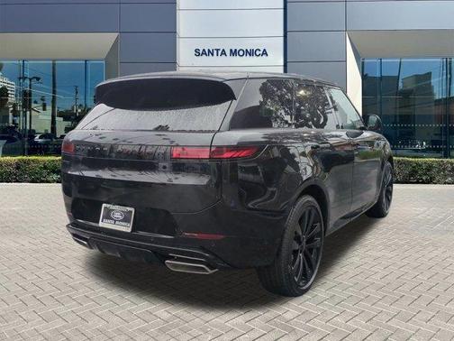 2026 Land Rover Range Rover Sport 5.0 Supercharged Dynamic