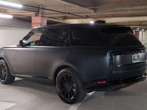 2026 Land Rover Range Rover P530 SE