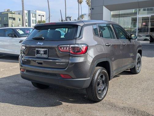 Granite Crystal Clearcoat Metallic 2020 Jeep Compass Sport