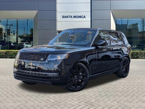 2025 Land Rover Range Rover P550e SE