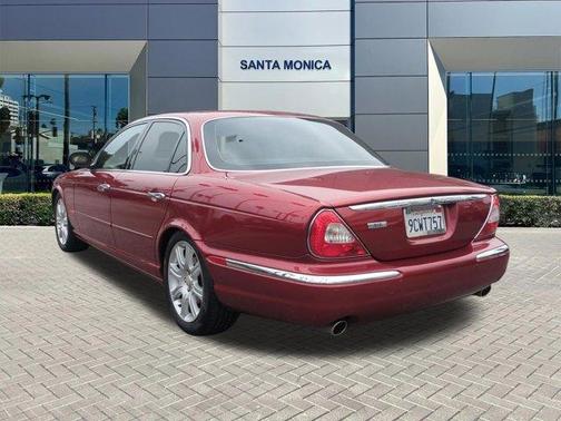 Red 2004 Jaguar XJ8