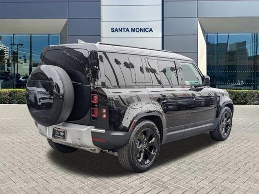 2025 Land Rover Defender P300