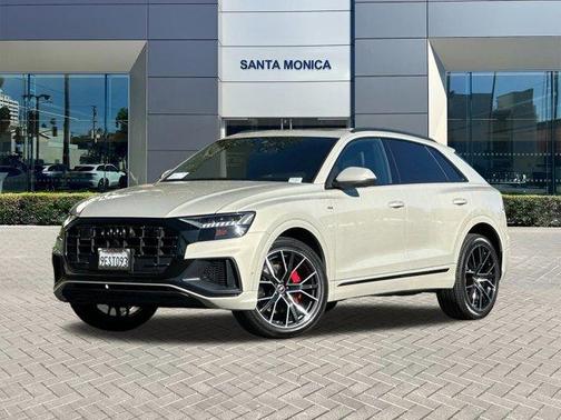 2023 Audi Q8 55 Prestige