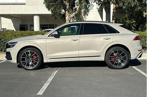 2023 Audi Q8 55 Prestige