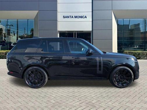 2026 Land Rover Range Rover P400 SE