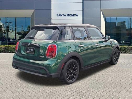 2023 MINI Hardtop Cooper