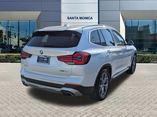 2023 BMW X3 sDrive30i
