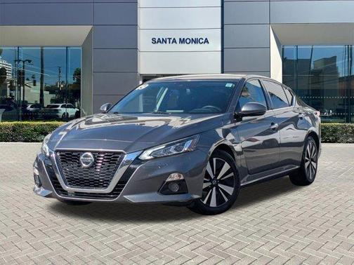Gun Metallic 2019 Nissan Altima 2.5 SL