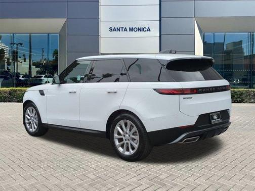 2025 Land Rover Range Rover Sport P360 SE