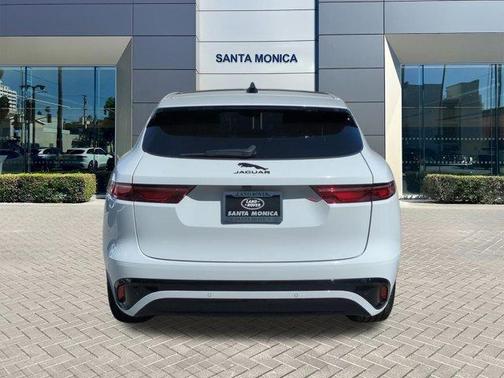 2024 Jaguar F-PACE P250 R-Dynamic S