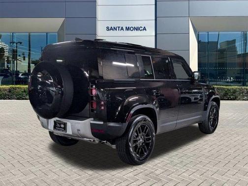 2025 Land Rover Defender P400 S