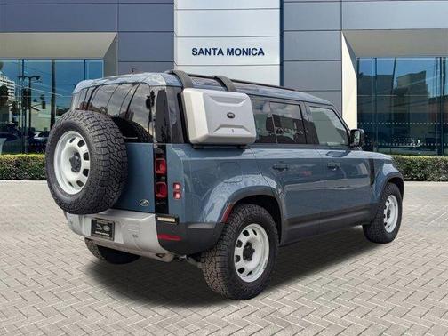 2023 Land Rover Defender 110 Standard