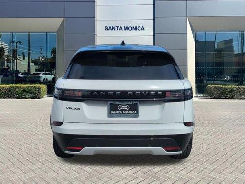 2026 Land Rover Range Rover Velar Dynamic SE