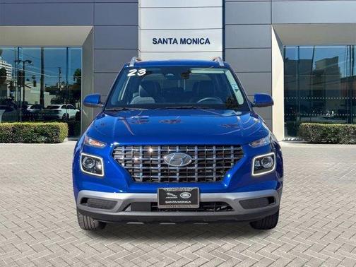 2023 Hyundai VENUE Limited
