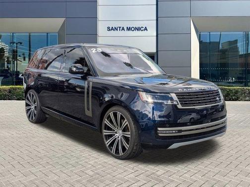 2023 Land Rover Range Rover P530 SE