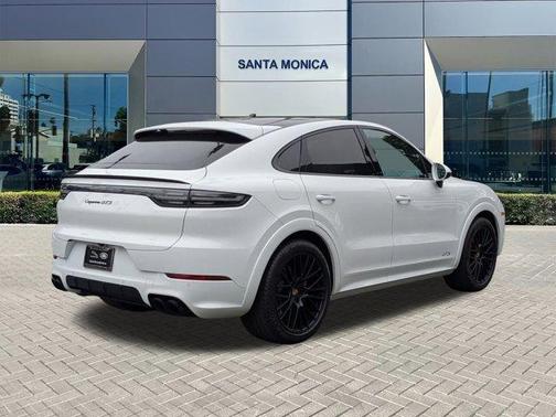 2022 Porsche Cayenne GTS