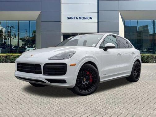2022 Porsche Cayenne GTS