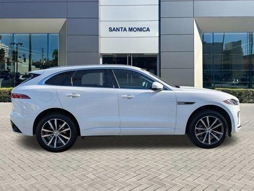 2024 Jaguar F-PACE P250 R-Dynamic S