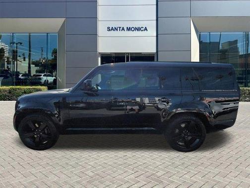 2026 Land Rover Defender P500 V8