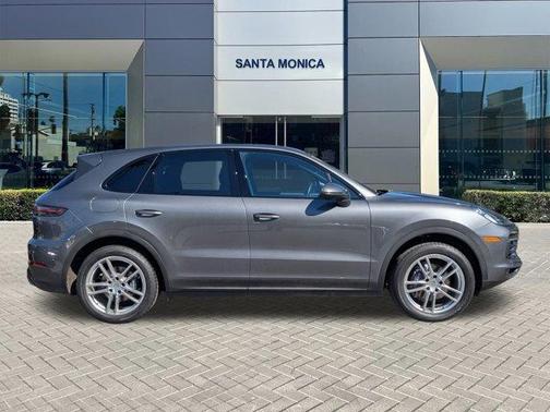 2019 Porsche Cayenne Base