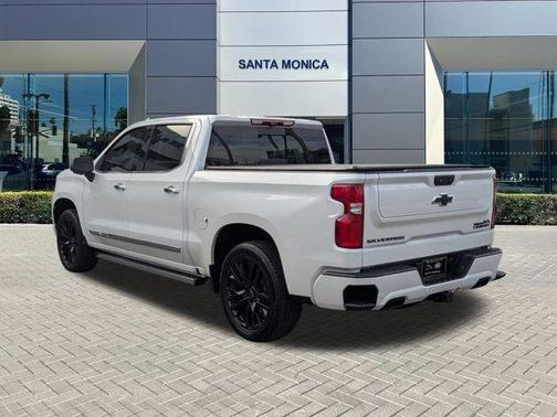 2025 Chevrolet Silverado 1500 High Country