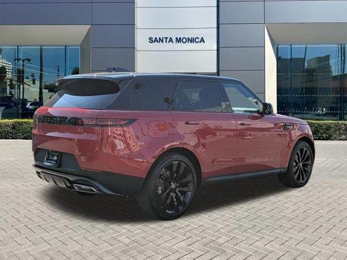 2025 Land Rover Range Rover Sport P360 SE