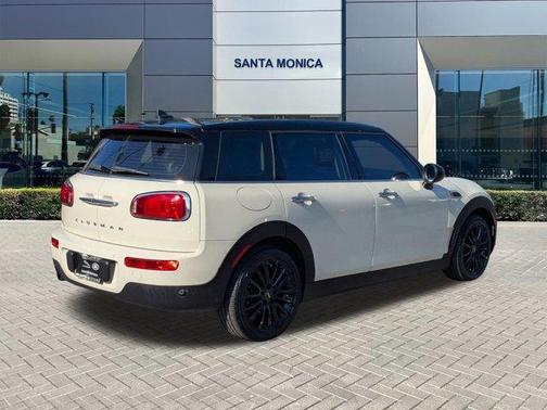2018 MINI Clubman Cooper