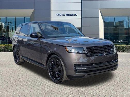 Charente Grey 2026 Land Rover Range Rover P400 SE