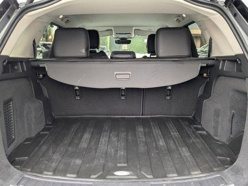 2023 Land Rover Discovery Sport SE