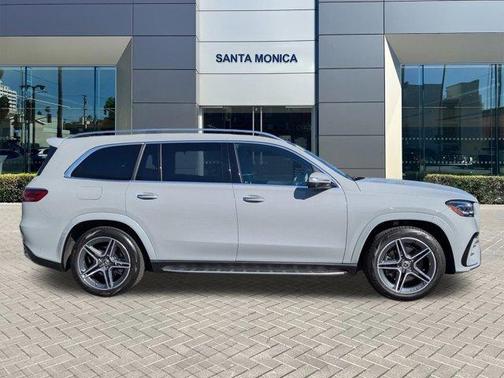 2024 Mercedes-Benz GLS 450 4MATIC