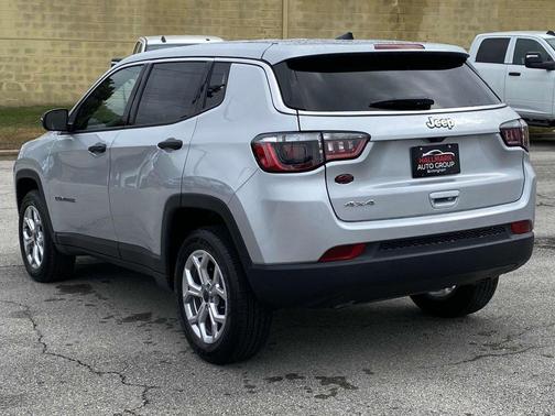 2025 Jeep Compass Sport