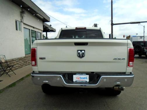 2016 RAM 1500 Laramie