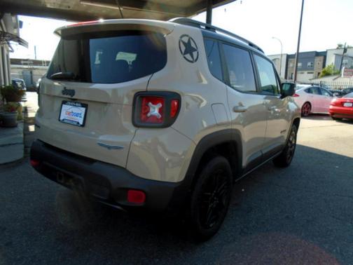 2017 Jeep Renegade Trailhawk