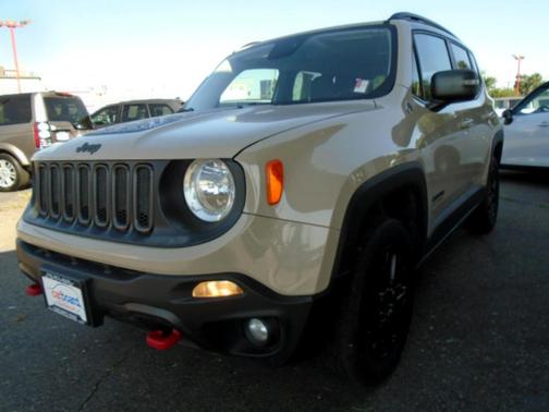 2017 Jeep Renegade Trailhawk