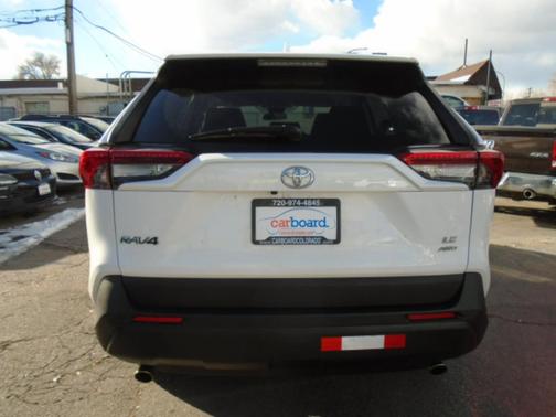 2019 Toyota RAV4 LE