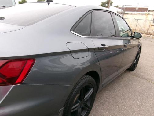 Platinum Gray Metallic 2020 Volkswagen Jetta 1.4T S