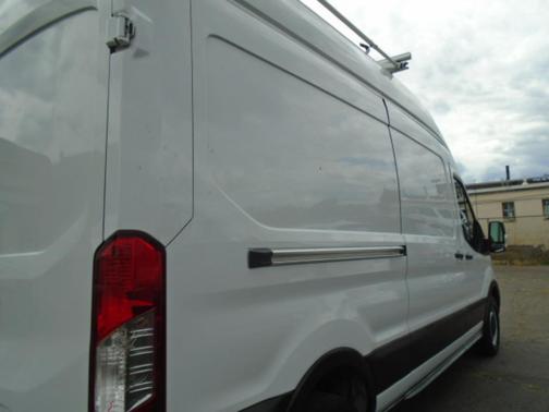 2021 Ford Transit-250 Base