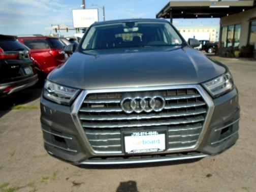 2017 Audi Q7 3.0T Premium Plus