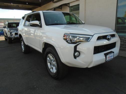 2019 Toyota 4Runner SR5 V6 4WD
