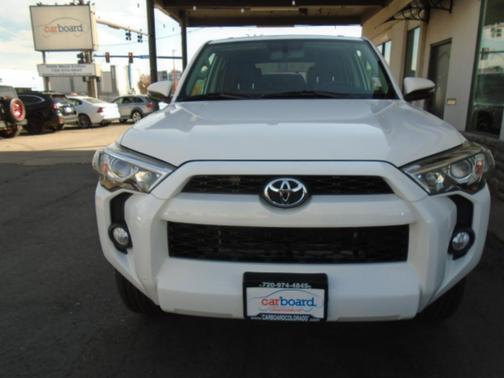 2019 Toyota 4Runner SR5 V6 4WD
