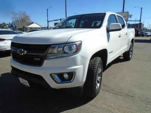 White 2018 Chevrolet Colorado Z71 Truck