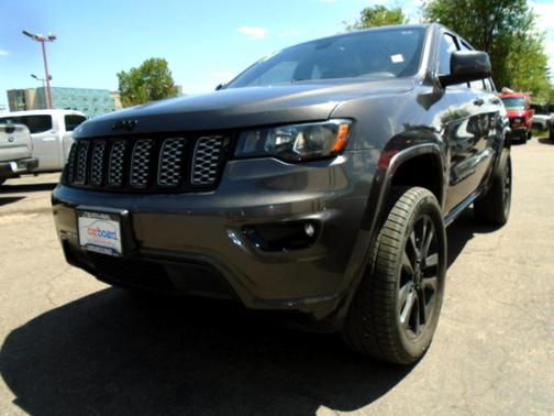 2017 Jeep Grand Cherokee Altitude