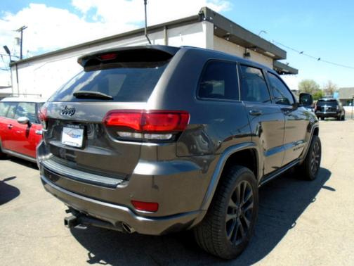 2017 Jeep Grand Cherokee Altitude