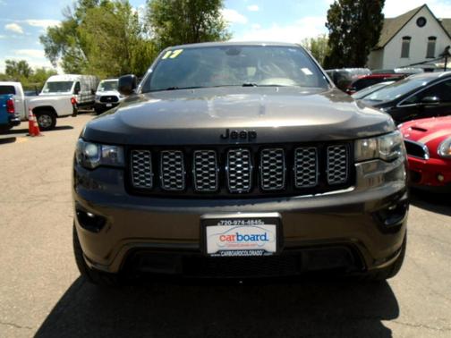 2017 Jeep Grand Cherokee Altitude