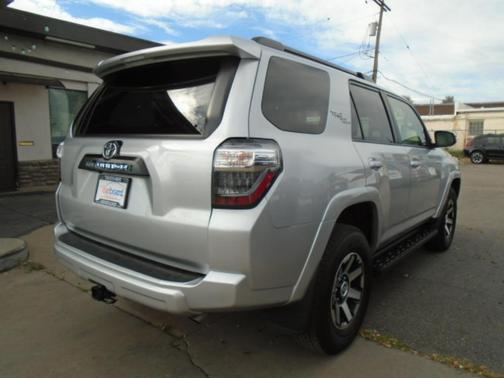 2024 Toyota 4Runner TRD Off Road