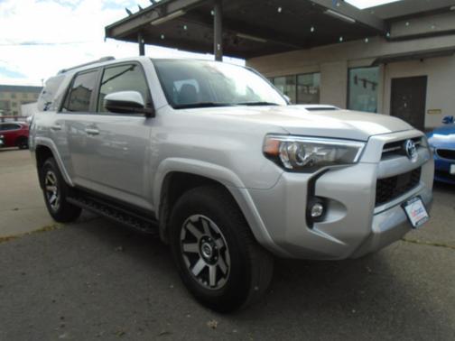 2024 Toyota 4Runner TRD Off Road